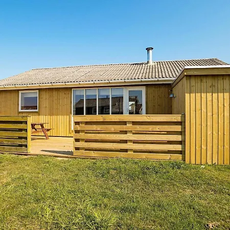 6 Person Holiday In Thisted *